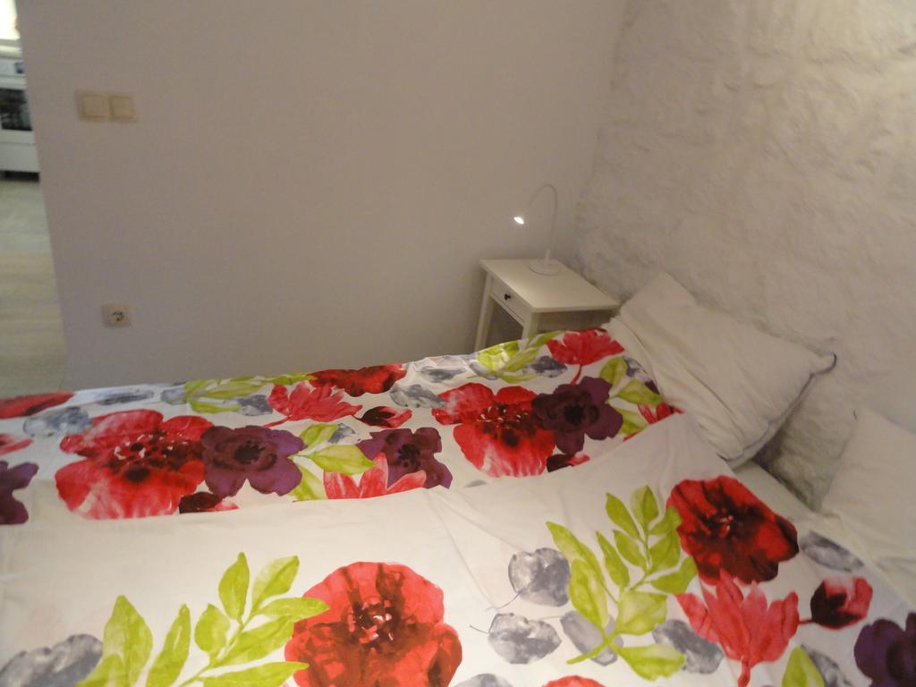 City Walls Hostel Дубровник Экстерьер фото